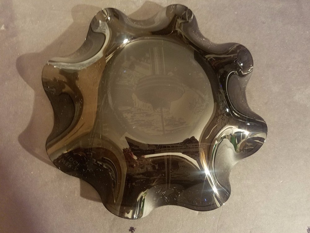 Vintage Large Niagra Falls Candy Dish
