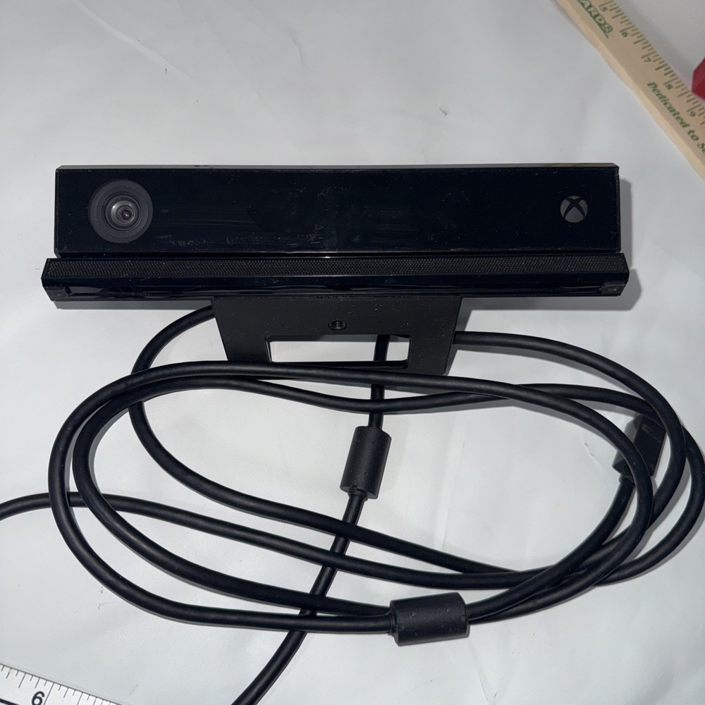 Microsoft Xbox One Kinect Motion Sensor Camera Bar Model 1520 not tested