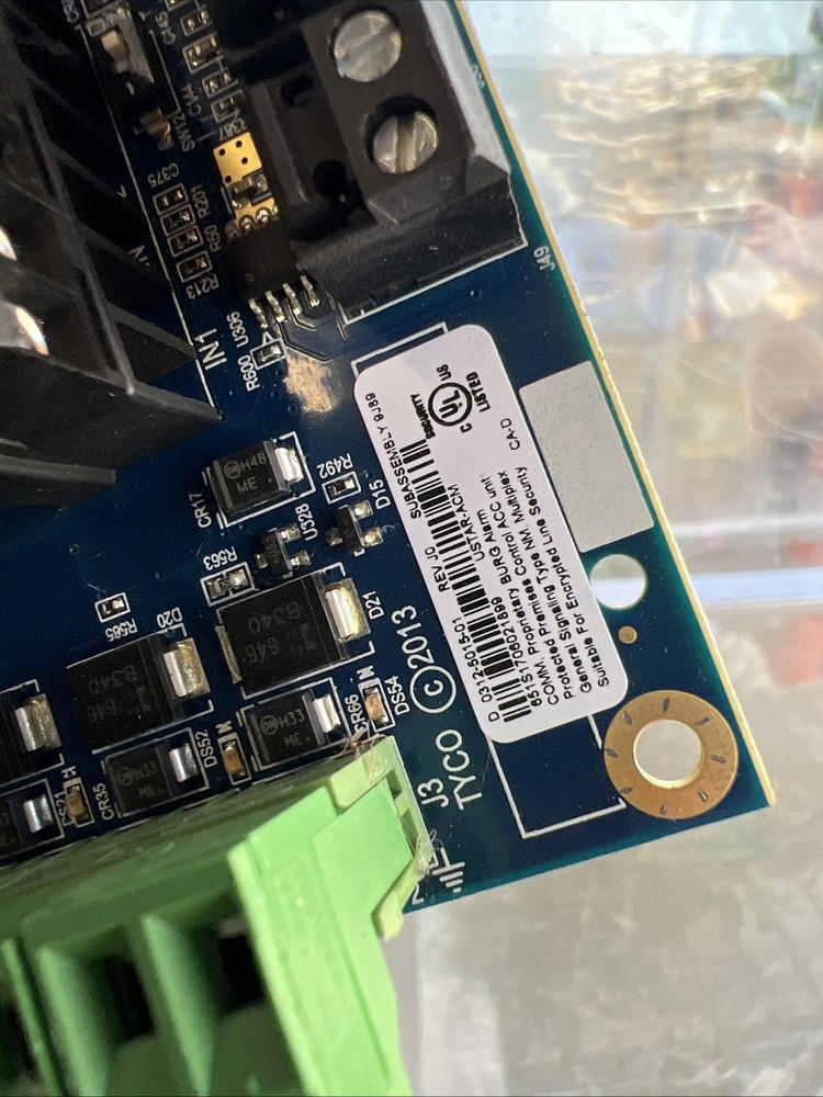 Software House USTAR-ACM 0312-5015-01 iSTAR Ultra 8-Reader Access Control Module