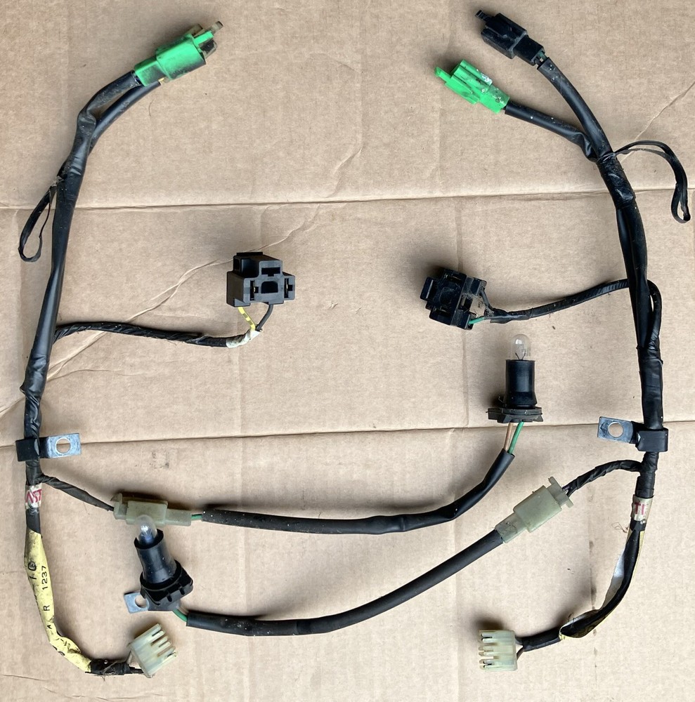 YAMAHA T-MAX XP500 2003 Sub Loom For Headlights Includes Pilot Lights