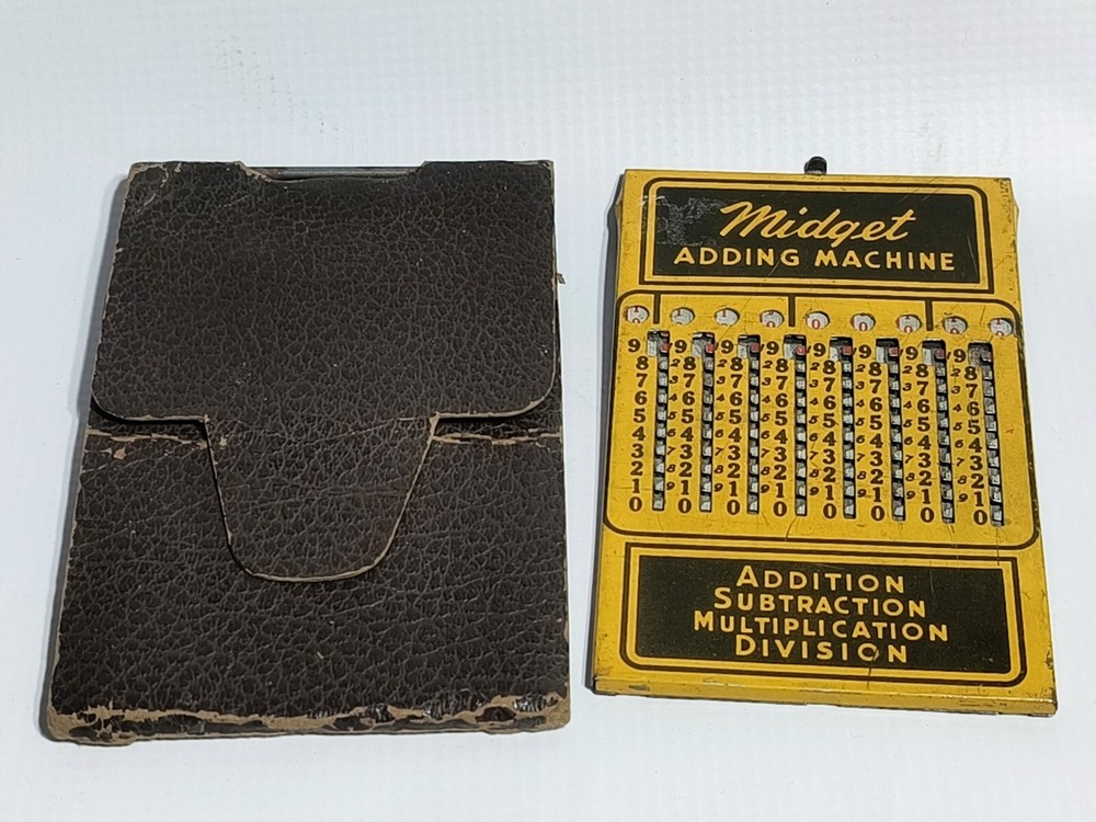 MIDGET ADDING MACHINE Original Case w/ NAIL Stylus GOOD WORKING CONDITION