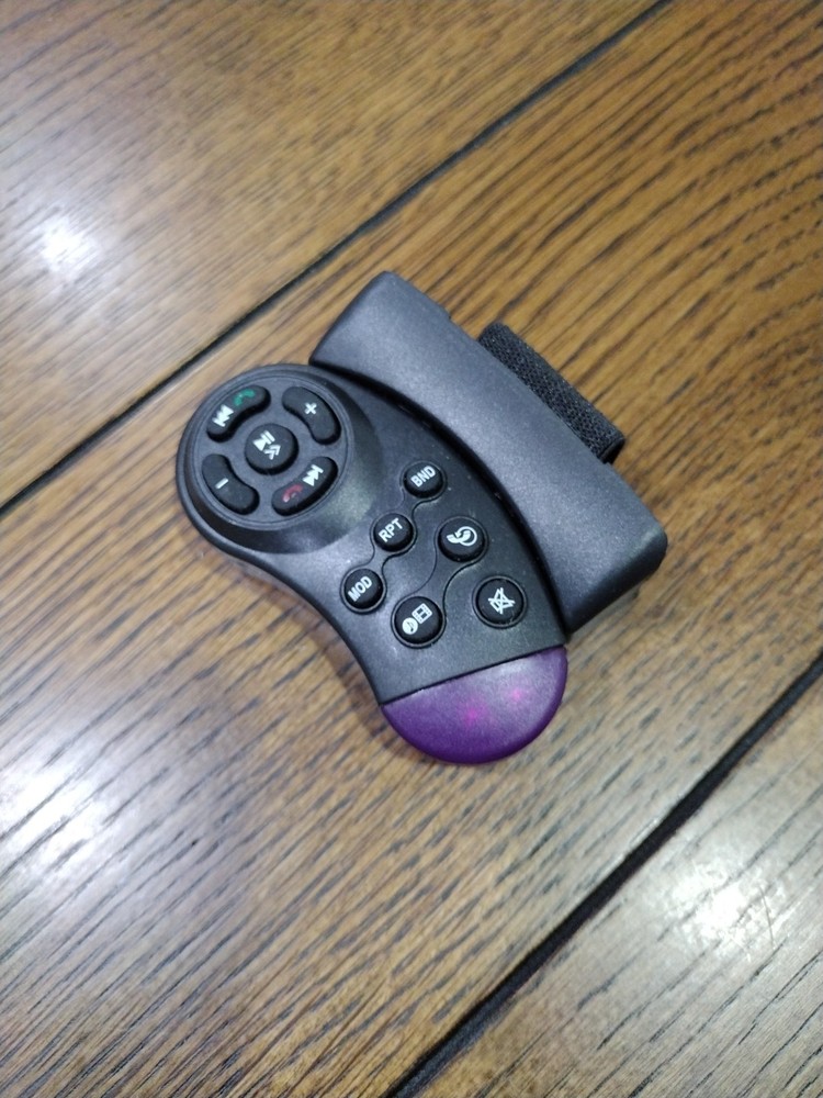 Universal Steering Wheel Wireless Remote Control 11 Buttons for Car CD DVD3113