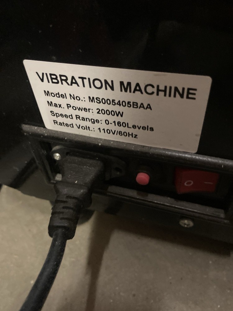 Merax whole body vibration machine