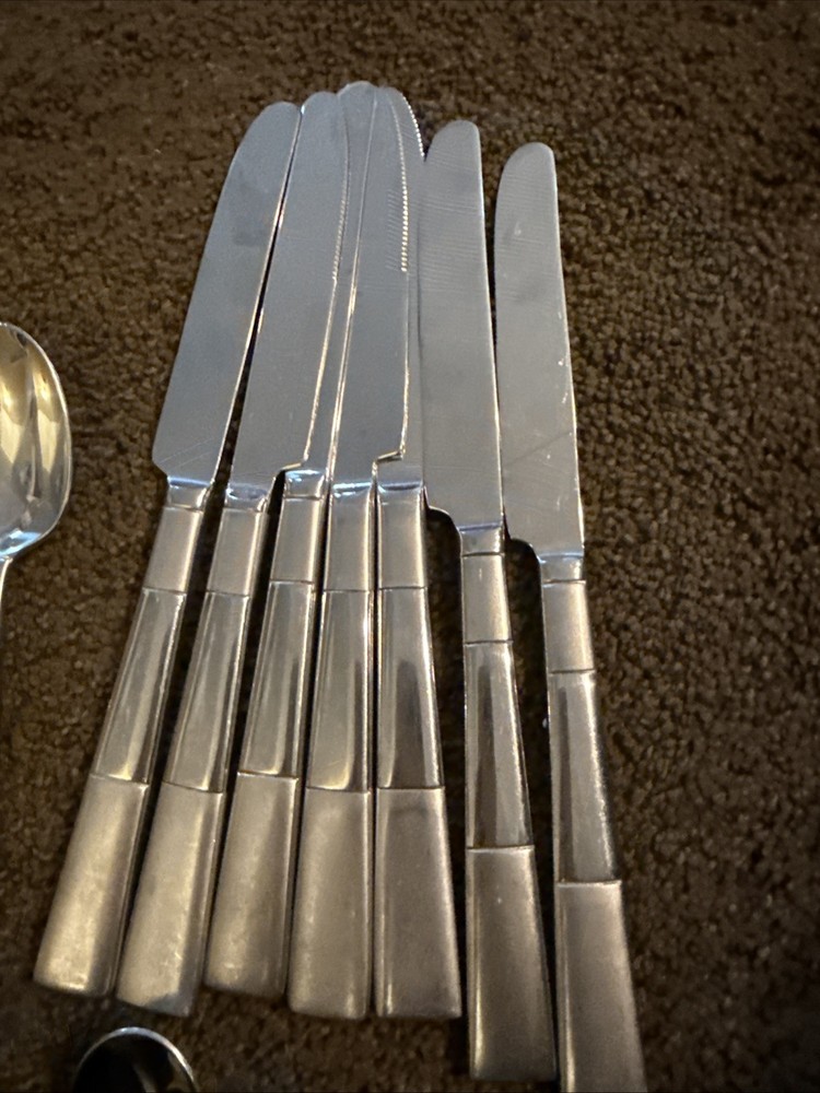 Vintage Oneida Vietnam Flatware Lot