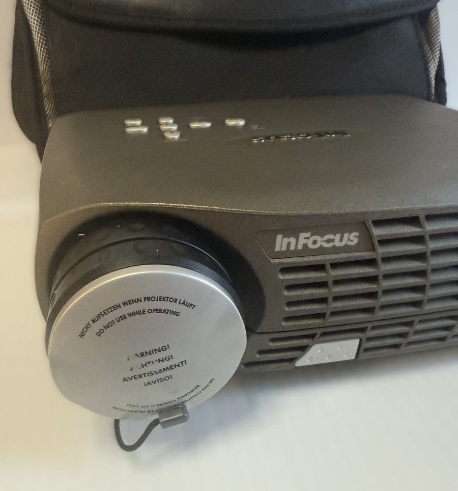 InFocus LP70+ portable DLP projector - Tested