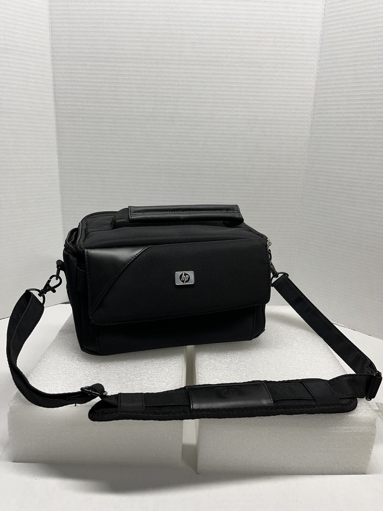 HP Expandable Black Camera Case/Bag, Padded With Shoulder Strap