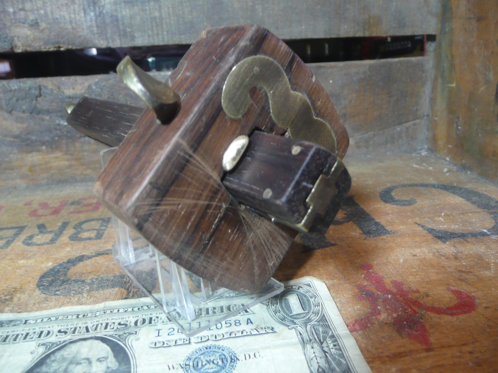Vintage Rosewood and Brass Marking Gauge.