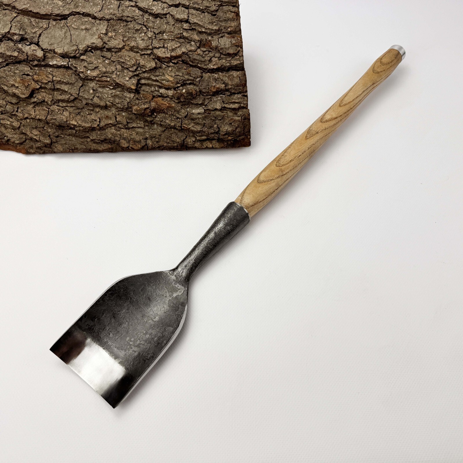 Rounded Timber Chisel – Hand-Forged Steel, Ash Handle, Sheath, Heavy Duty