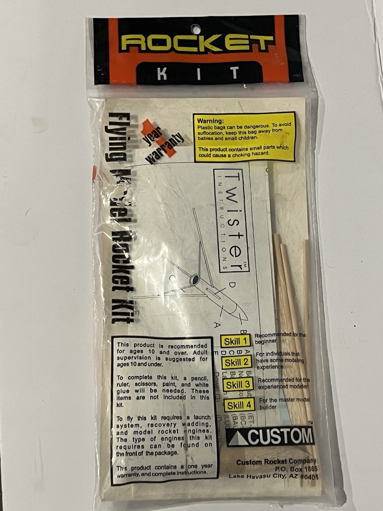 TWISTER Flying Model Rocket Kit Skill 1 By Custom Rocket Co - New Sealed