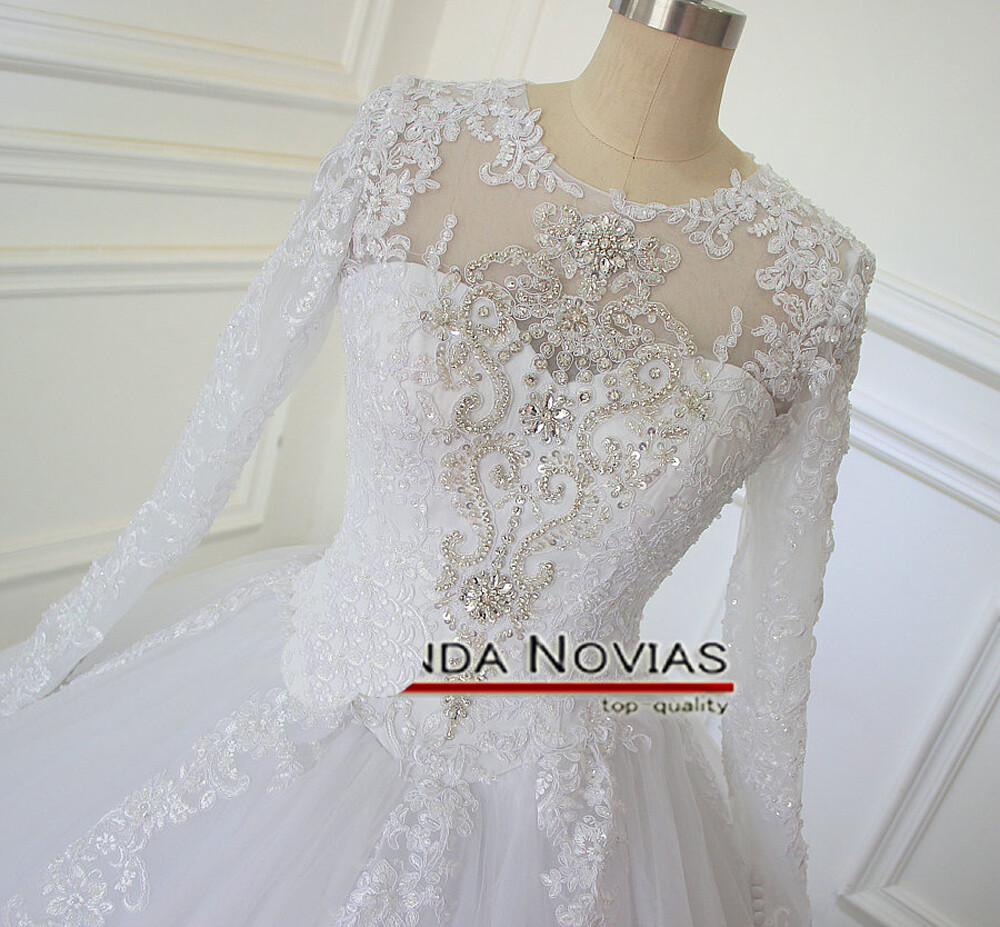 Luxury Cathedral/Royal Train Wedding Dresses Beading Long Sleeves Ball Gown