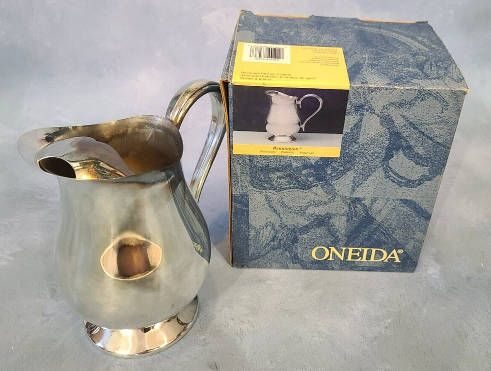 Oneida Bennington Silverplate Beverage Pitcher 2 Quart