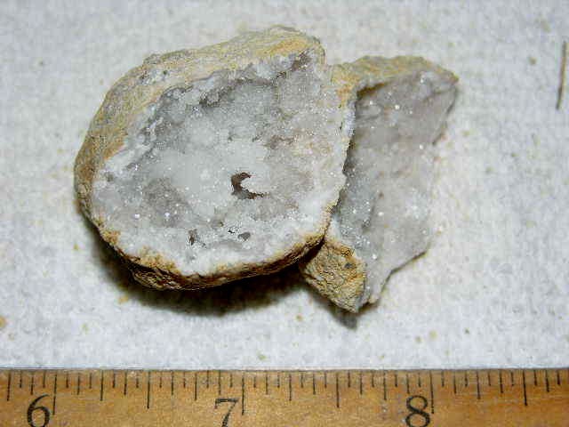 Geode pair opened with crystal centers 1.75 inch G3