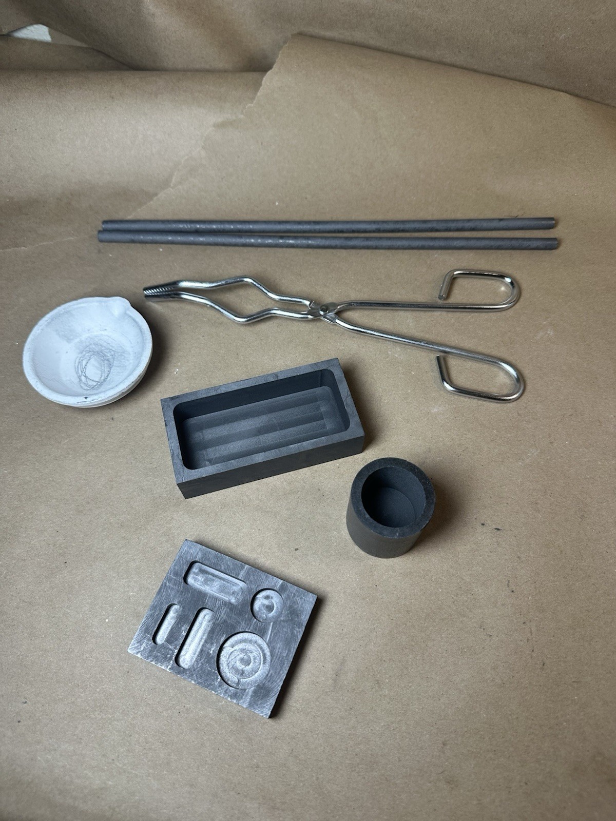7-Piece Graphite Torch Melting and Casting Kit with Crucibles and Moulds