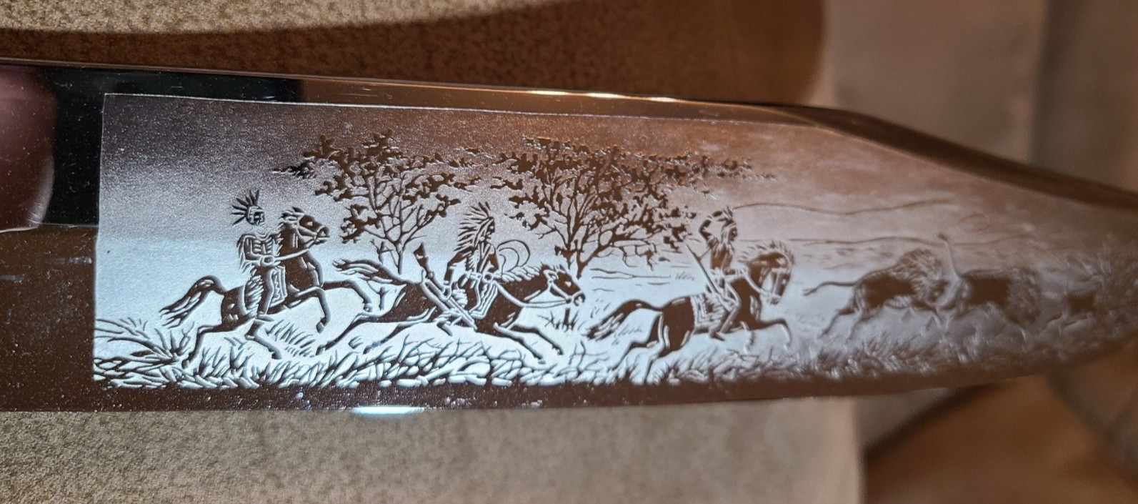 Large About 1 1/2 Pound Stag Bowie Indian Hunting Buffalo Scene Germany Chrome