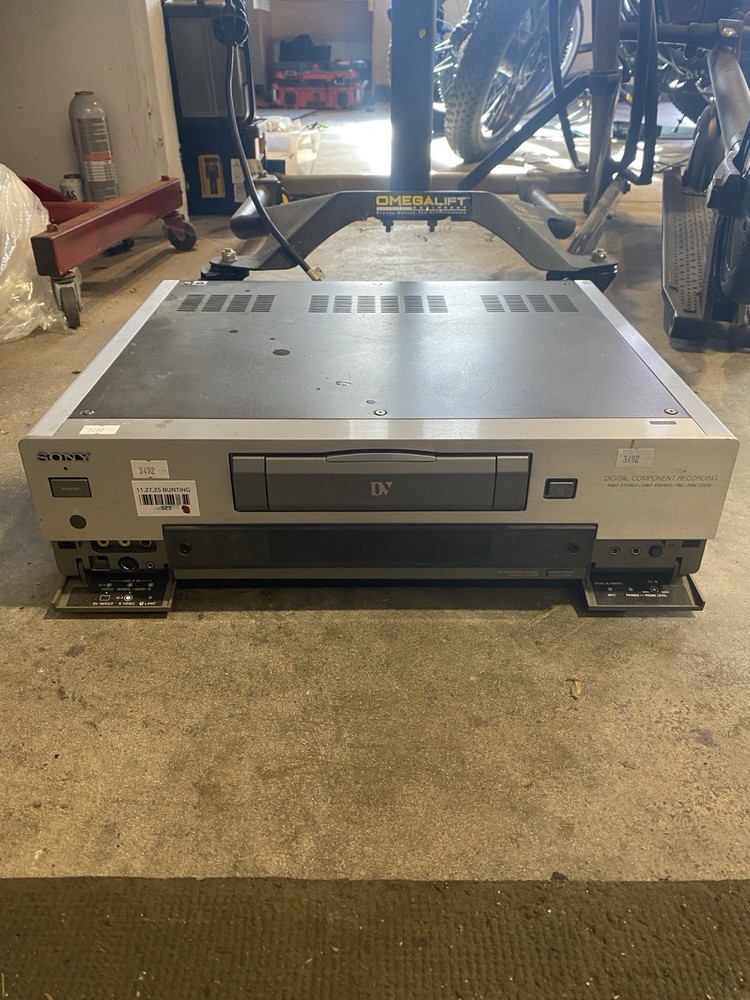 Sony DHR-1000 Digital Component Recorder WORKING. Tested. READ DESCRIPTION