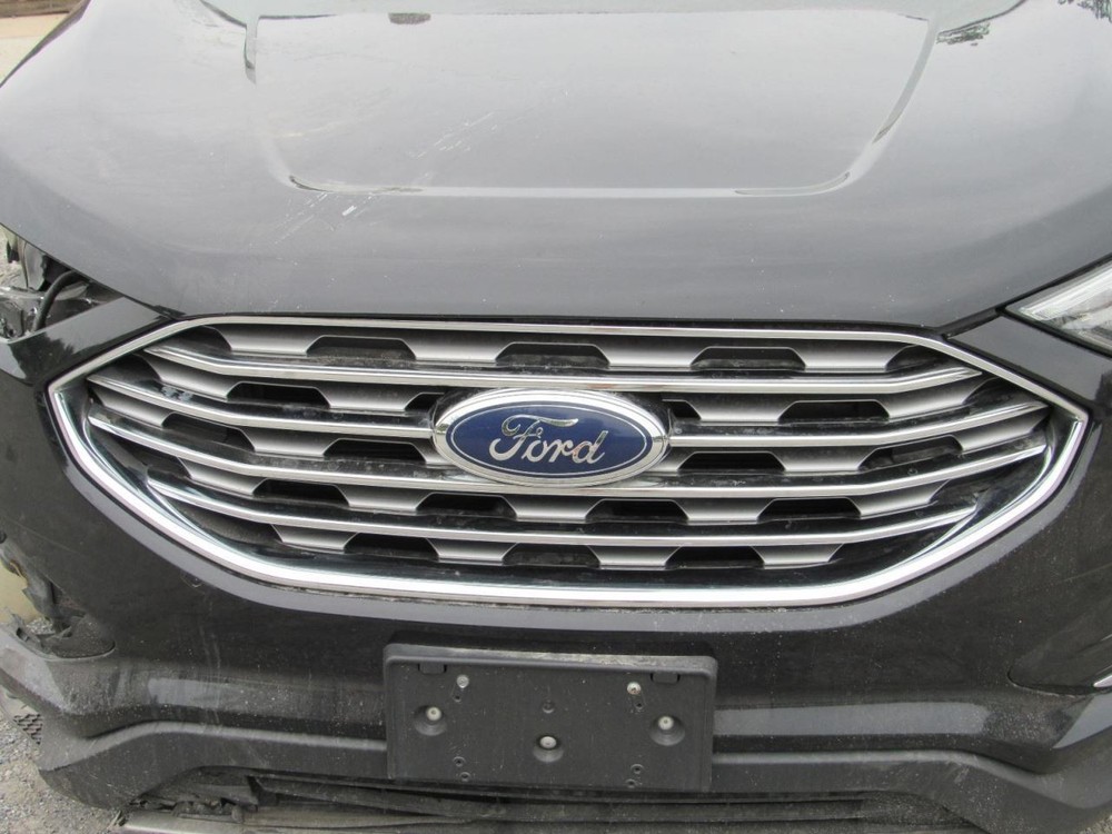 EDGE 2020 Glove Box 1068585