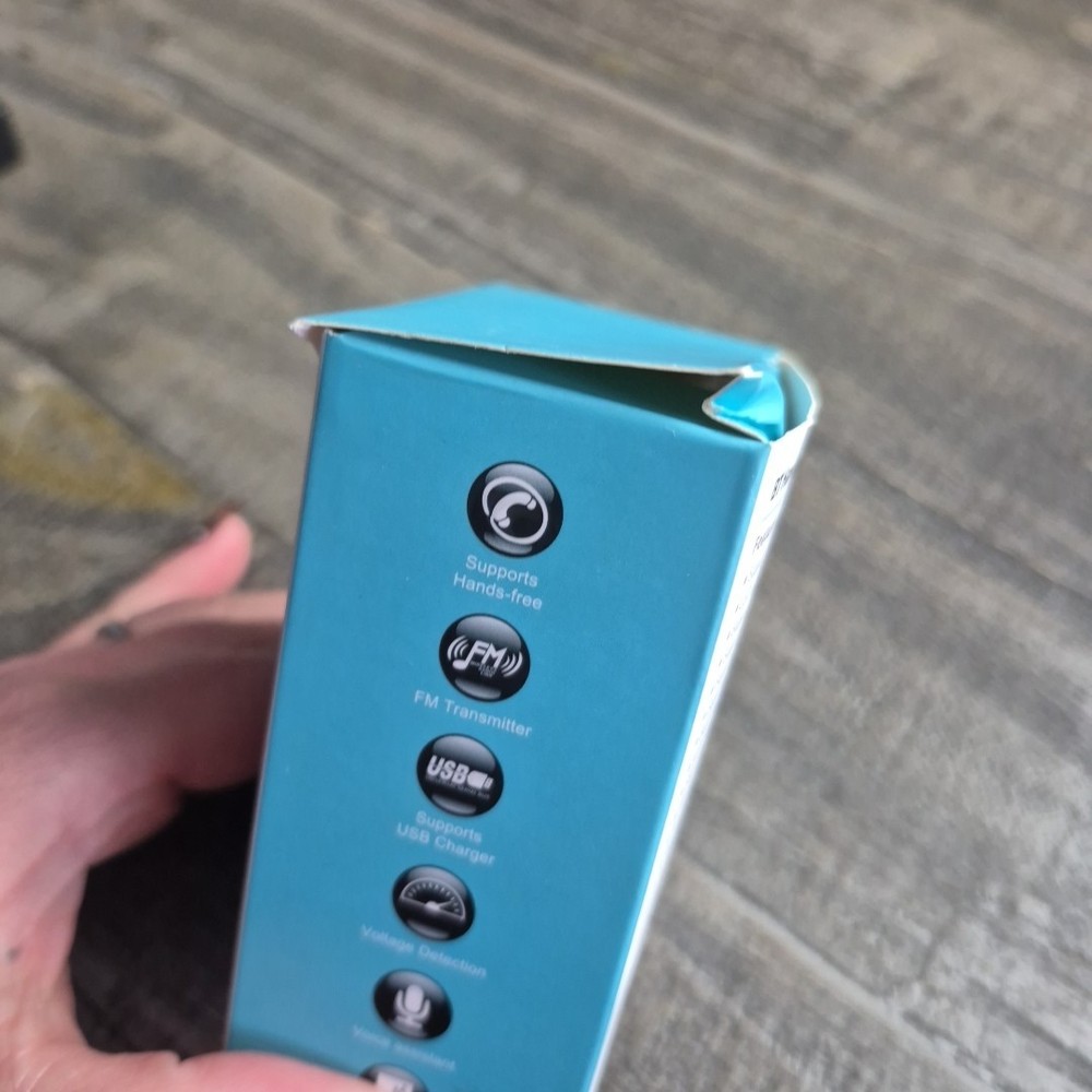 Car Charger Hands Free Calling FM Transmitter LED Display Quick Charger BC62