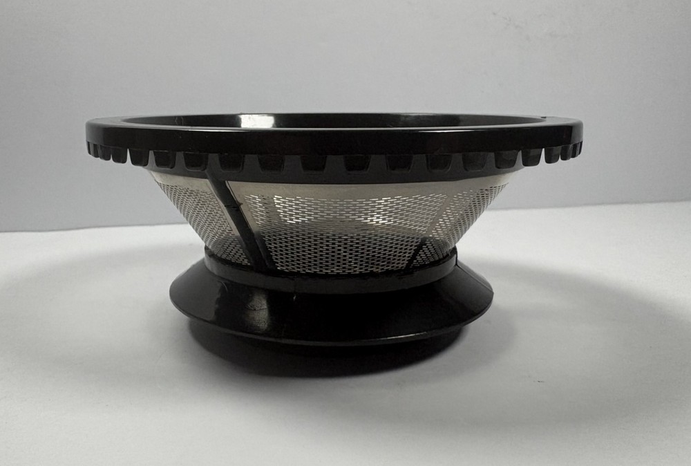 Black & Decker Juice Extractor Replacement Part Cutter/Strainer Model 67150 CJ08