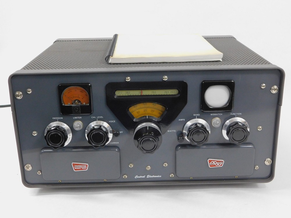 Central Electronics 100V Vintage Ham Radio Transmitter (excellent cosmetics)