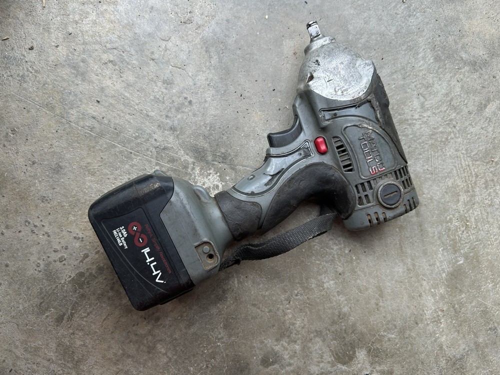 Matco Tools Cordless Impact 3/8'' Drive 14.4V (Tested & Working)