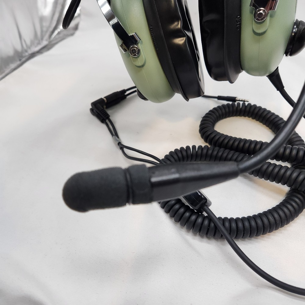 David Clark Pilot Aviation Headset Helicopter Dual Volume Control Flight Takeoff