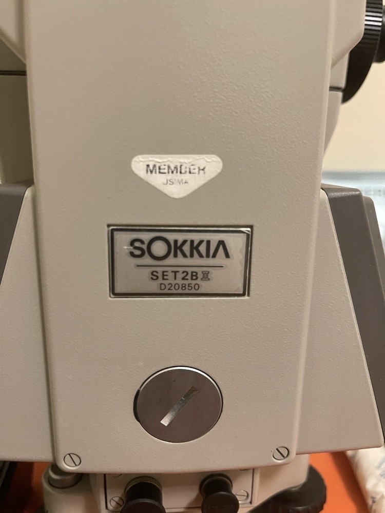 Sokkia Set2B total station