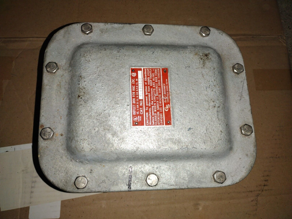 OZ-Gedney Y/E-080604 Cast Iron Junction Box