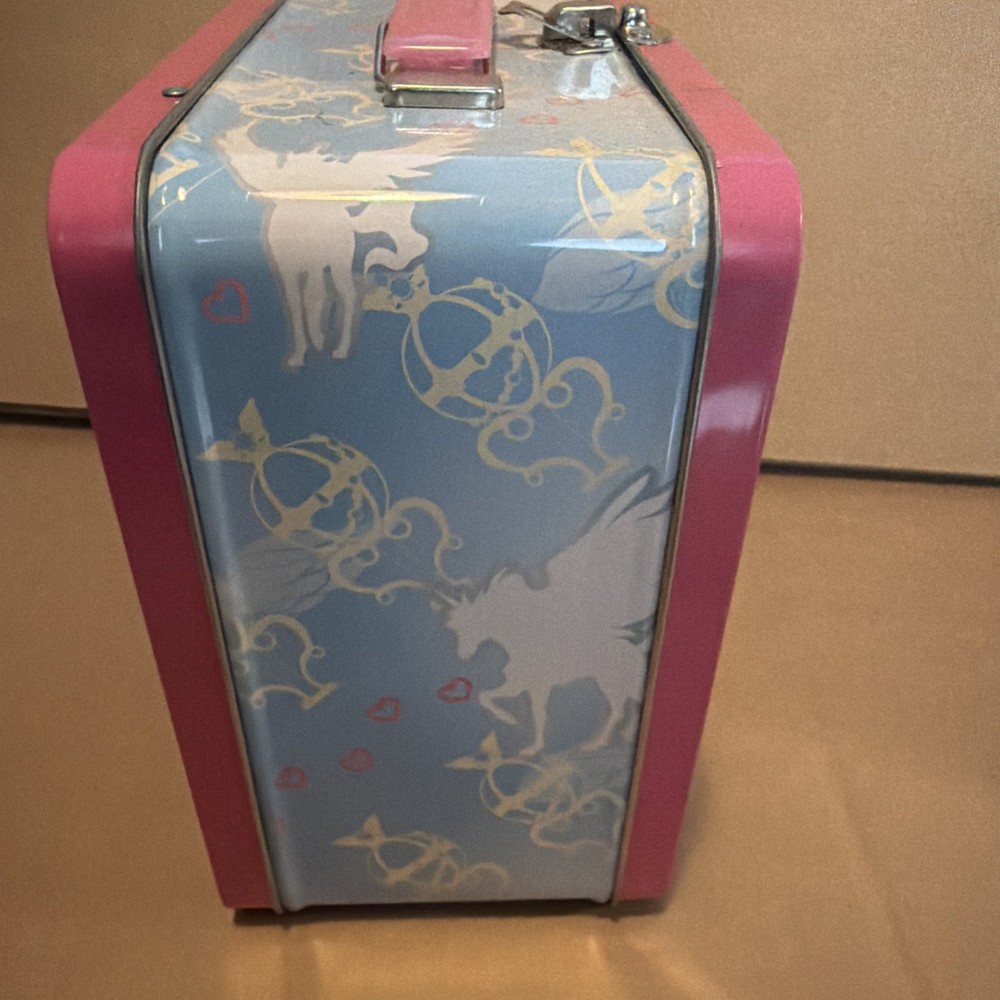 SAILOR MOON LUNCHBOX w/ THERMOS! VG+! ‘23
