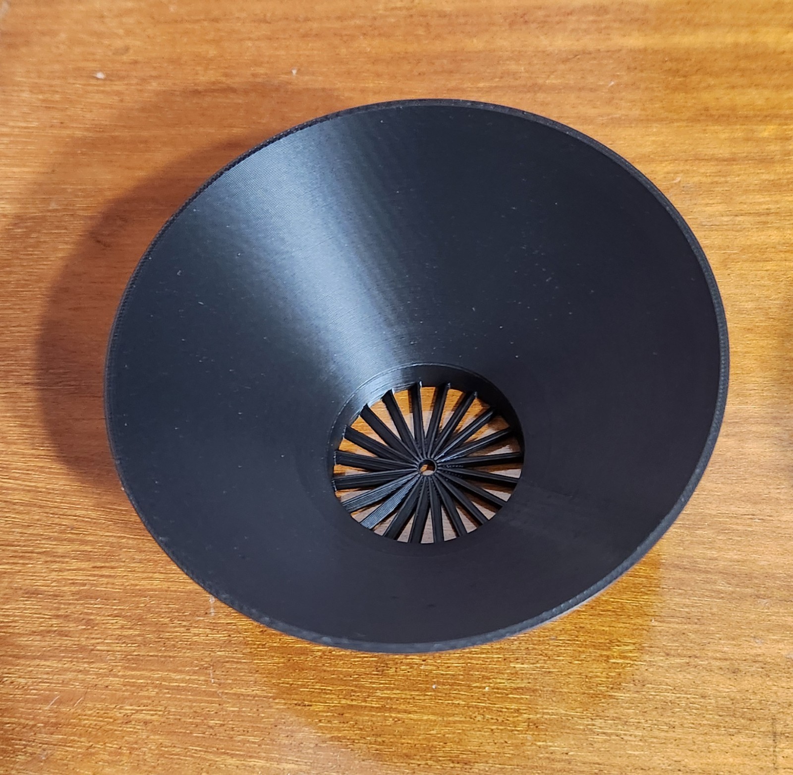 Reloading powder funnel with bullet separator for 1# bottles and Uniflow III