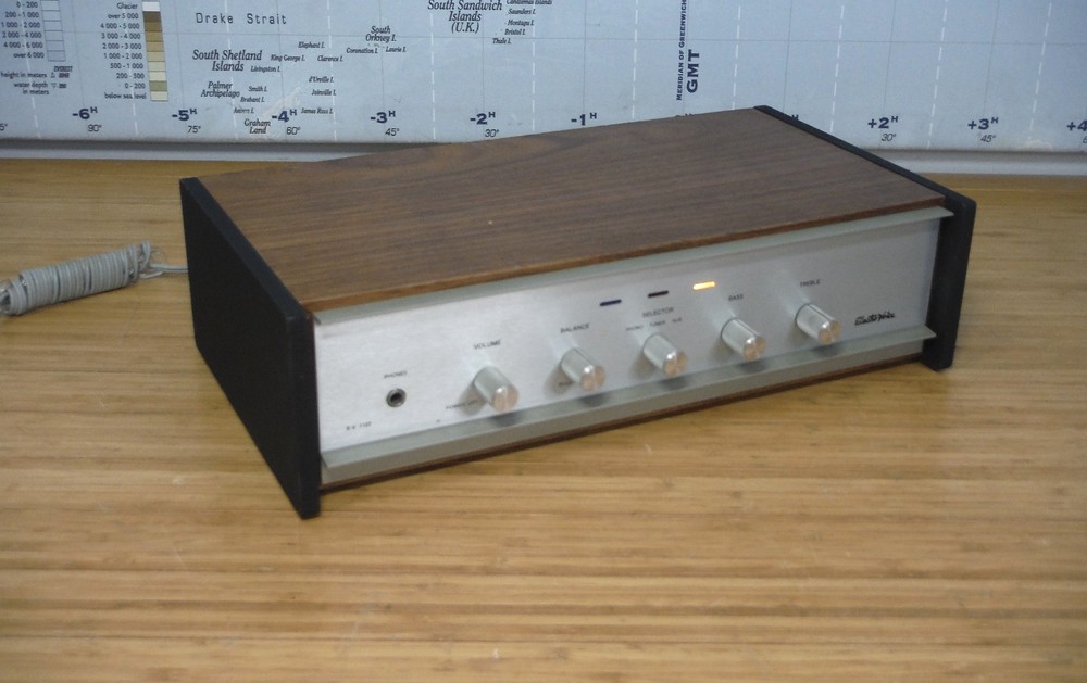 Rare Electro-Voice EV-1122 Integrated Stereo Amplifier Phono input Xclnt Working