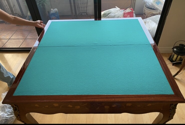 Foldable wood poker table