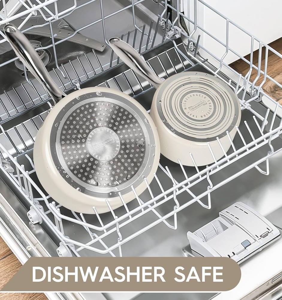 MICHELANGELO 3 Quart Saucepan with Lid, Induction 3 Quart, White