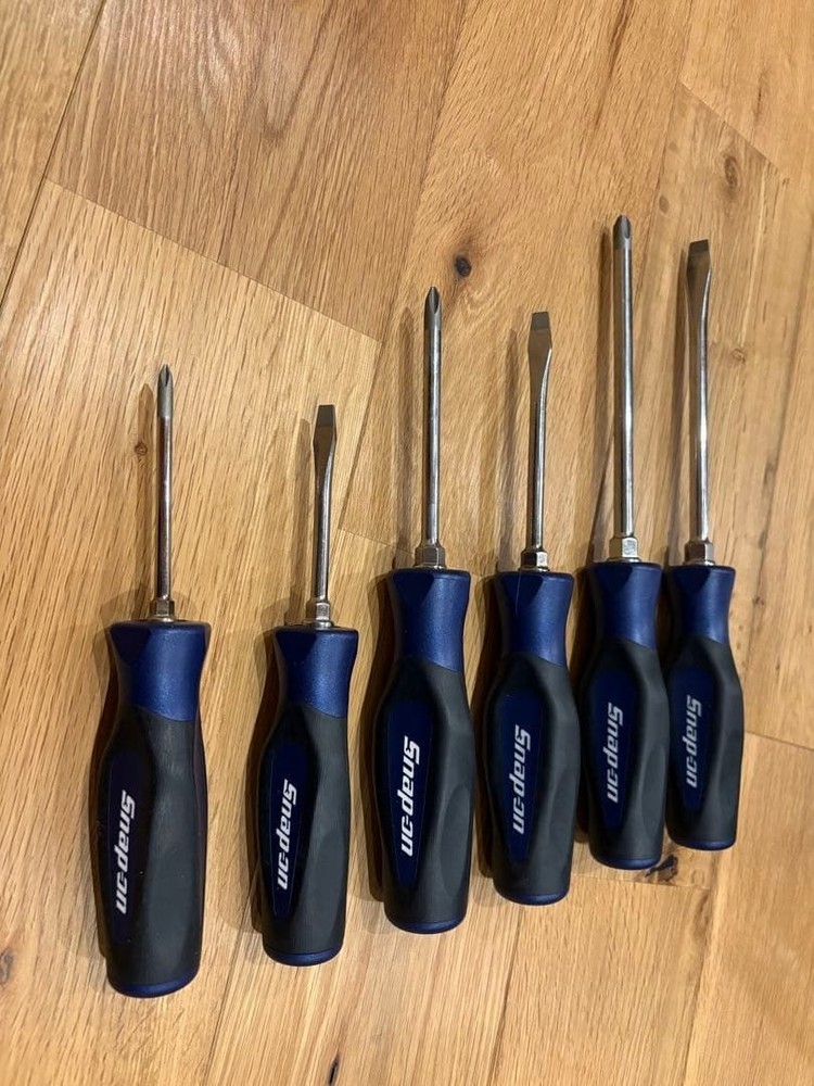Snap-on 6pc POWER BLUE Soft Grip Combination Screwdriver Set