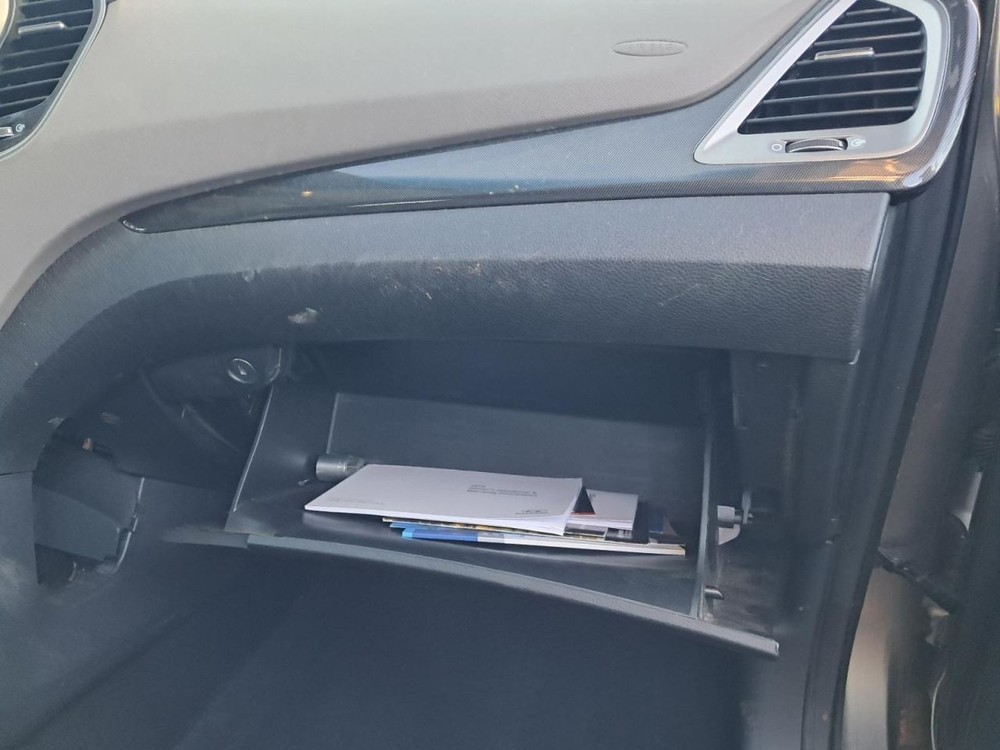 SANTA FE 2015 Glove Box 4899342