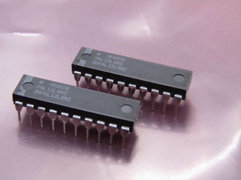 ( 2 PCS ) DMPAL12L6NC NSC PAL Programmable Array Logic Small PAL Family  NOS