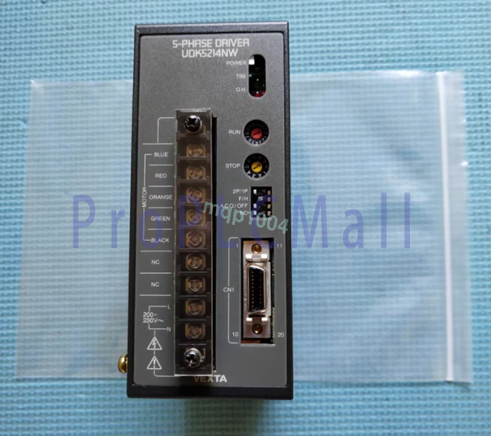 NEW VEXTA ORIENTAL UDK5214NW Stepper Drive~