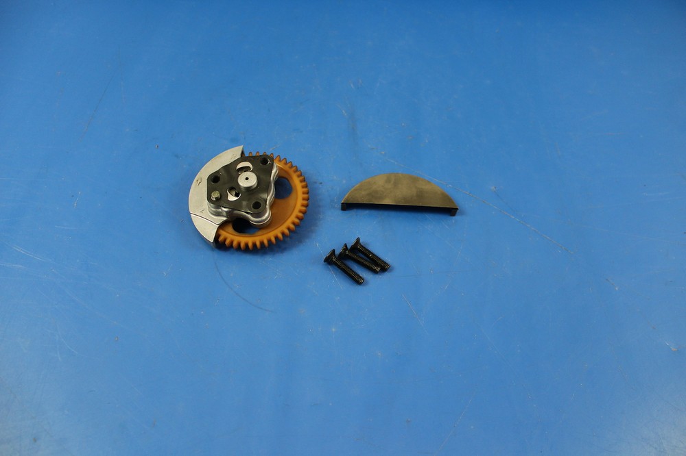 2000 Yamaha TTR 225 Engine Motor Oil Pump