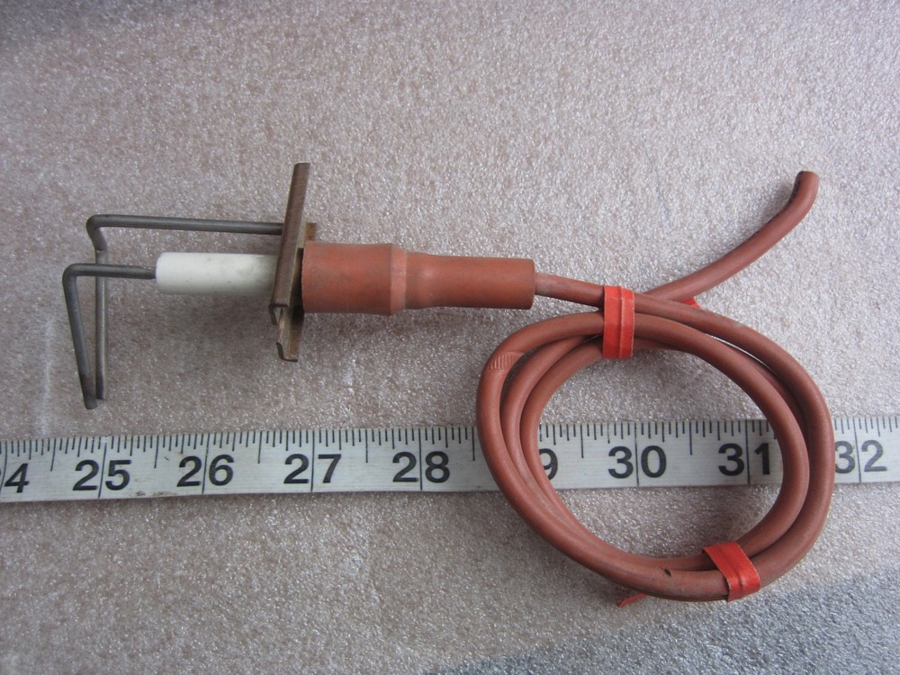 Carrier LH33WZ006 Spark Ignition Flame Sensor, Used