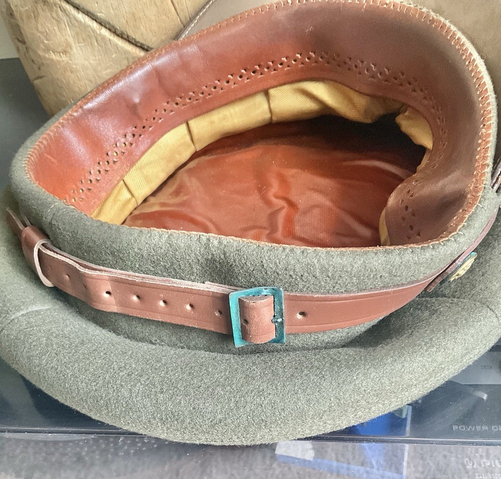 WW2 US Army Enlisted Visor Cap *NICE*