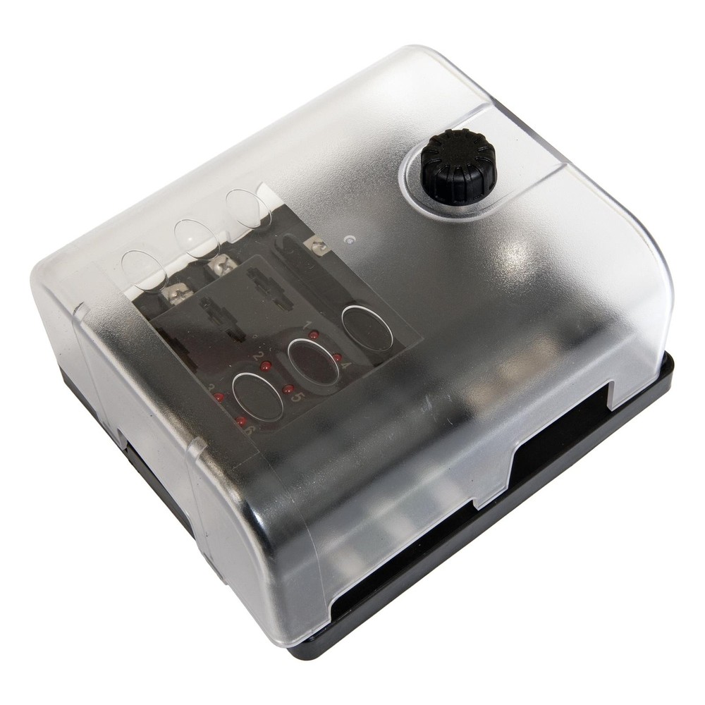 Summit Racing Fuse Block SUM-900380