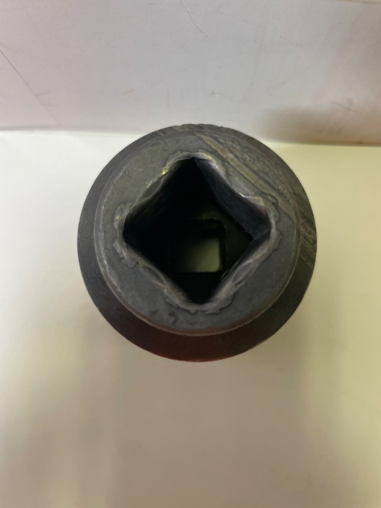 MAC Socket (ZP486BW) 1-1/2 U.S.A.