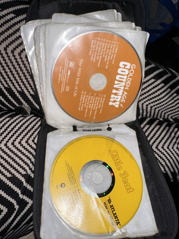 CD Projects CD DVD Case Carrying Case With 15 CDs Lot Inside. Mixed Genres
