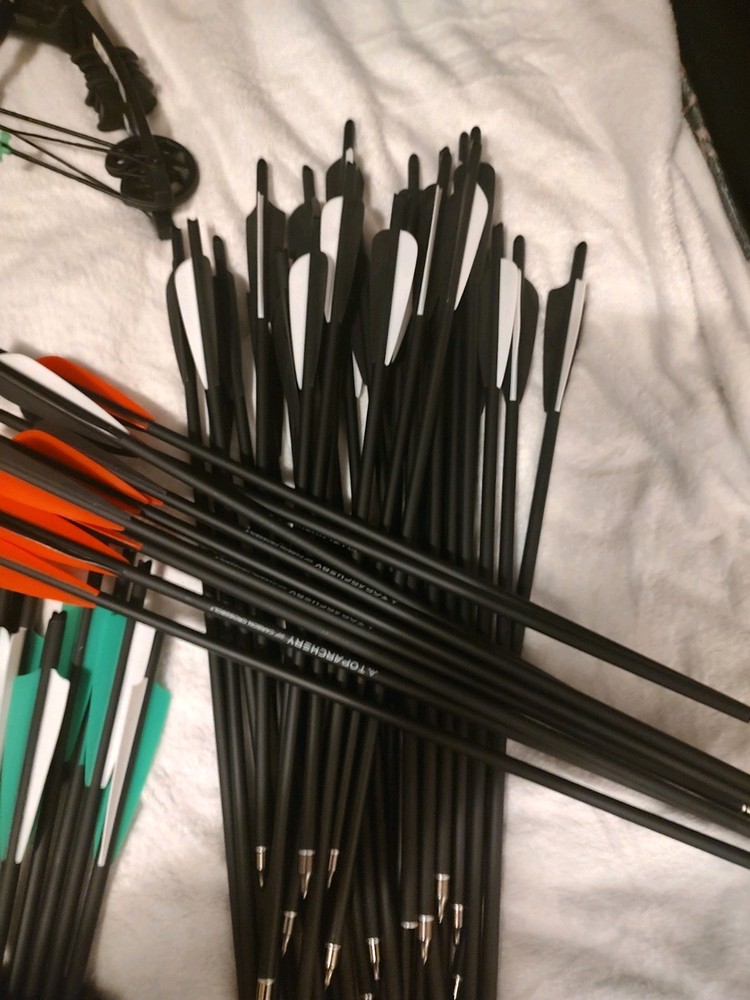 Crossbow Package 65+ Bolts -arrows