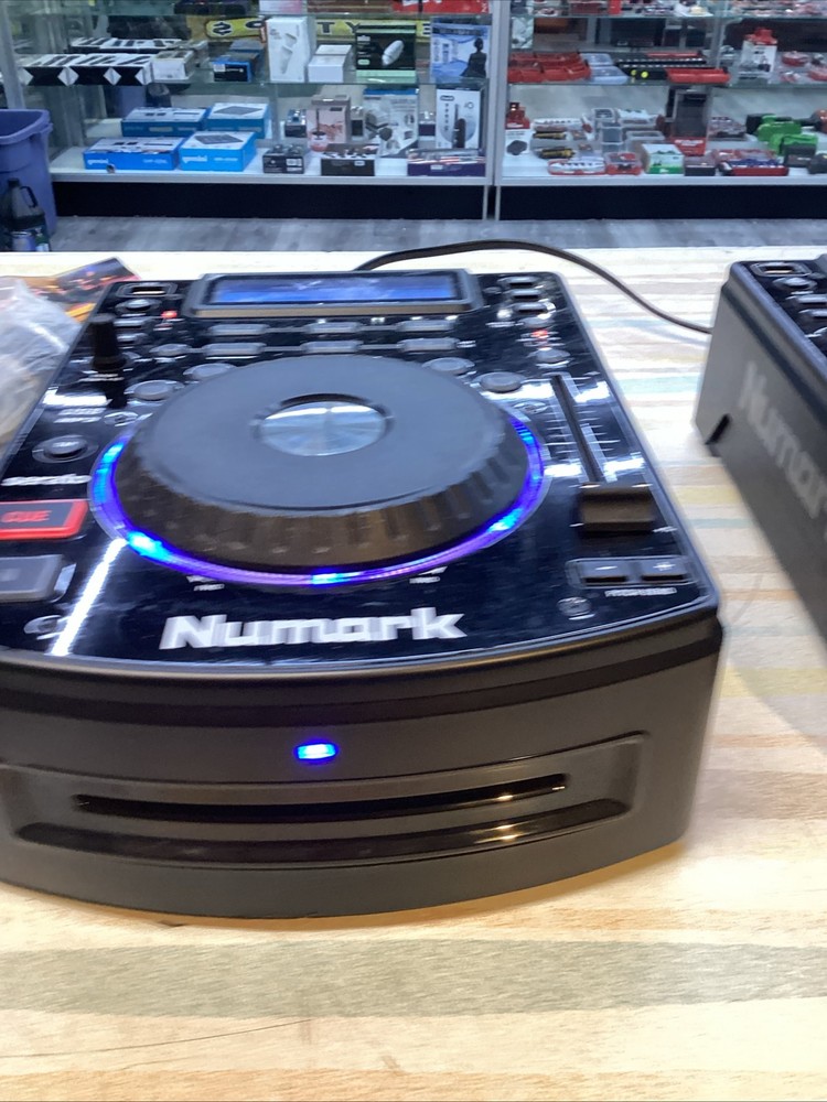 2X - Numark NDX 500 DJ USB/CD Media Player Serato Software Controller & Mic
