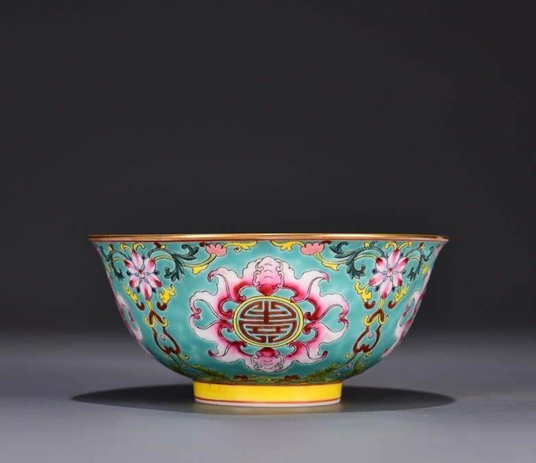 5.9'' YongZheng Marked Enamel Colour Porcelain bat flower pattern Bowl Bowls