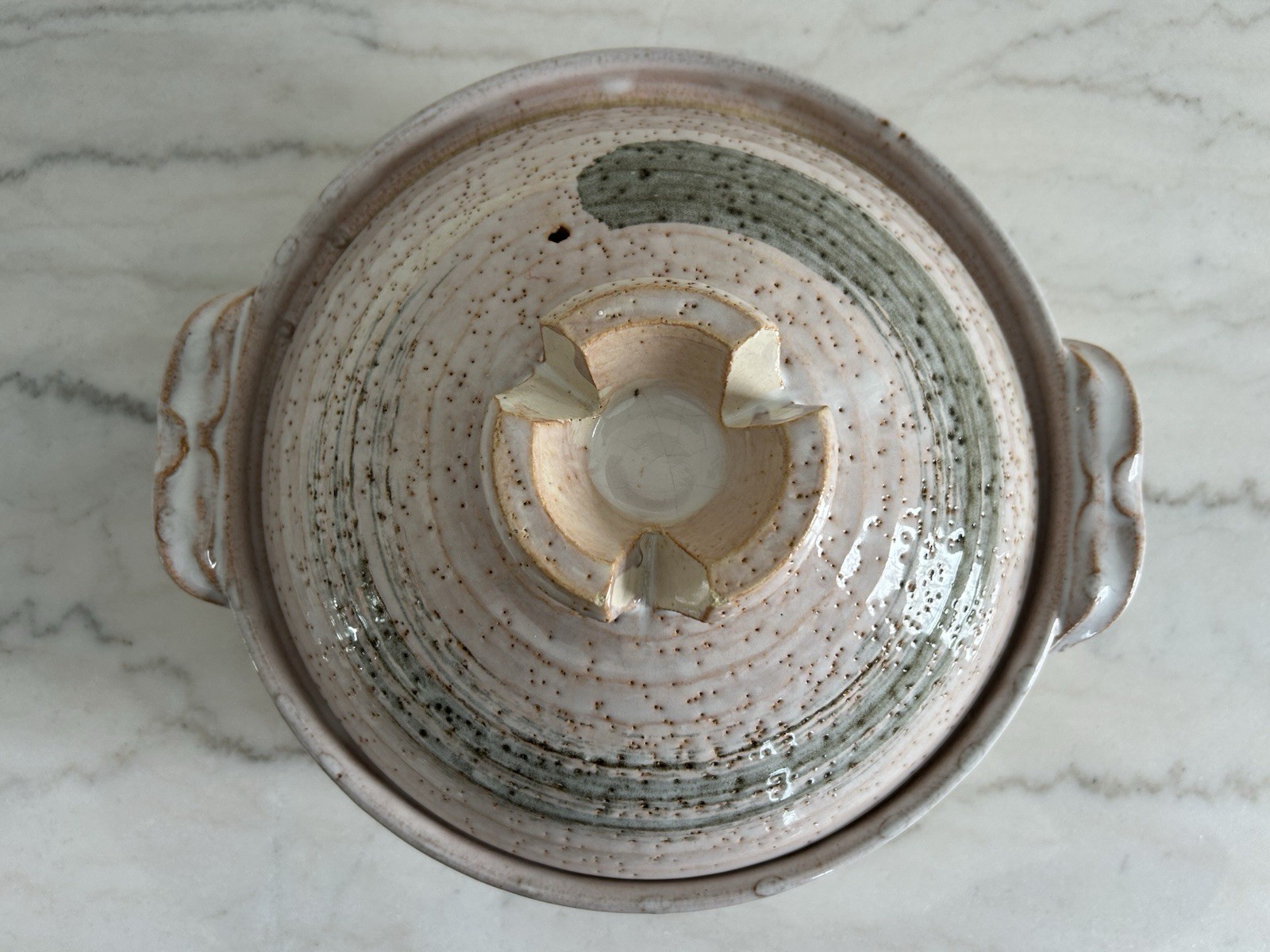 Large Vintage Japanese Banko Shino Ware Donabe Clay Earthenware Pot