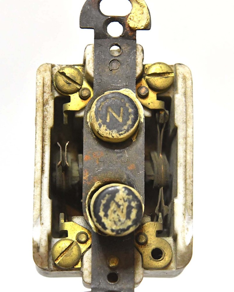 VINTAGE DOUBLE POLE PUSH BUTTON SWITCH #3
