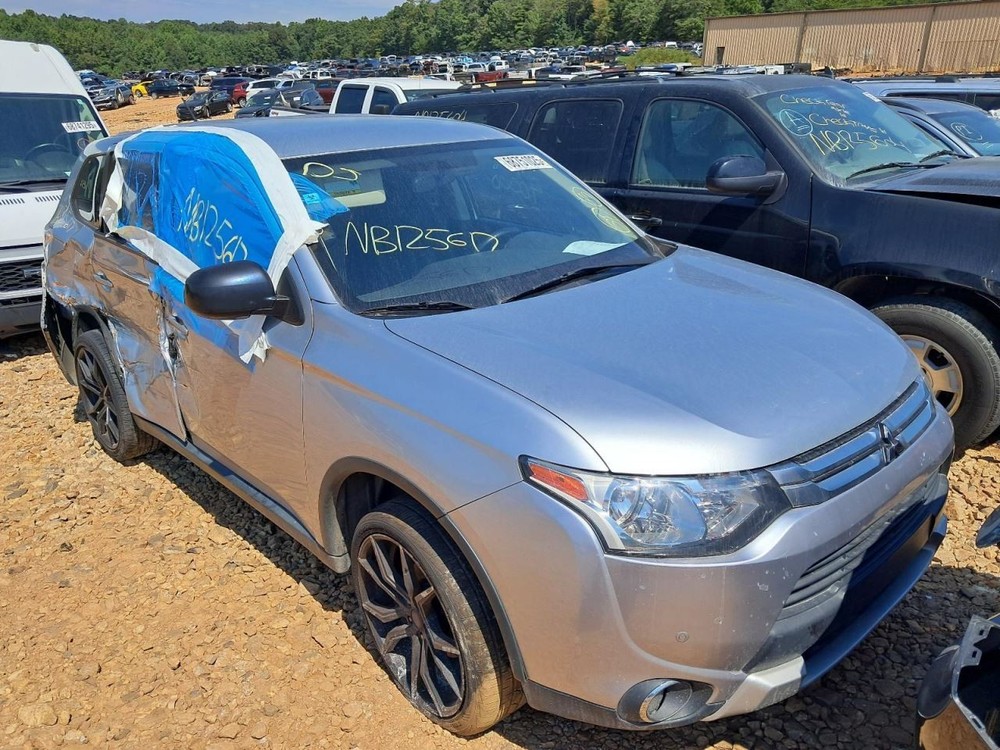 Console Front Floor Fits 14-18 OUTLANDER 4790431