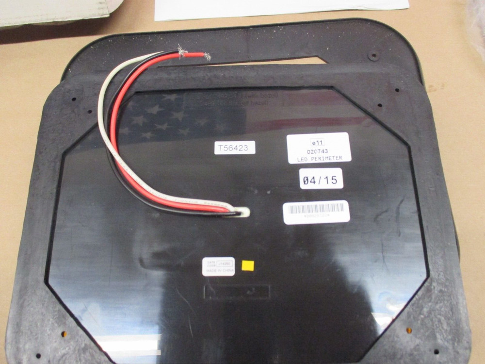 85BZA LED AMBER PERIMETER LIGHT WITH BEZEL 7" X 9" RECTANGLE CODE3 NEW