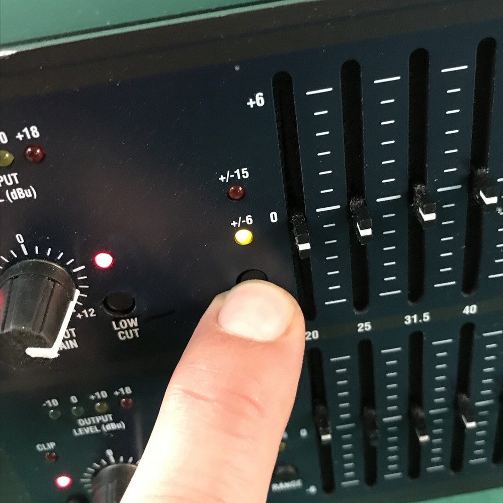 DBX 1231 Stereo Dual 31 Band Graphic EQ Equalizer